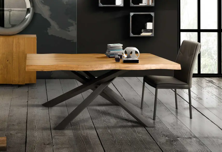 Tavolo in legno massello da 250 cm gambe incrociate 1648 Gli